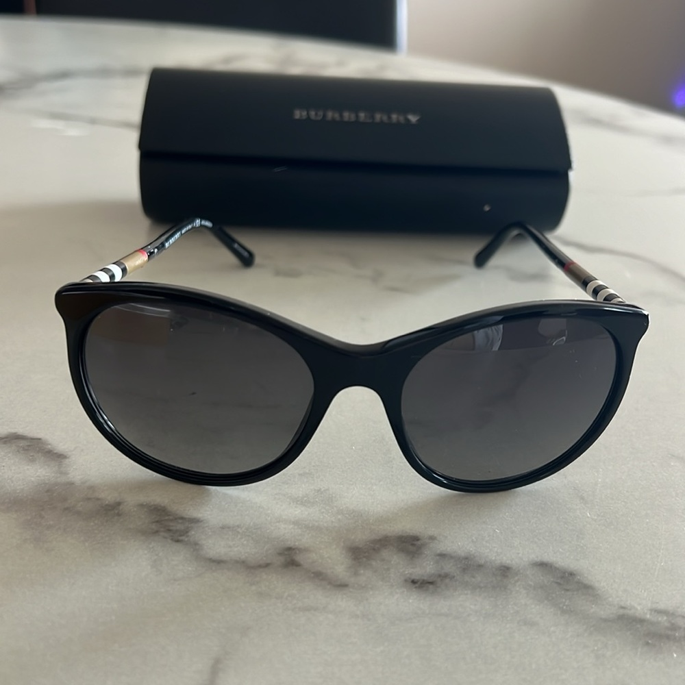Authentic Burberry sunglasses